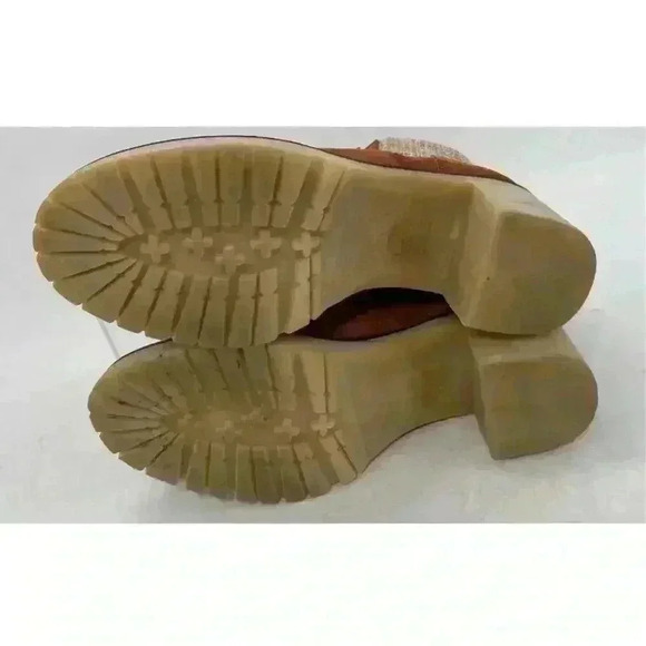 Mi.im Women's Brown Military Bootie Size 8.5 Lace Up Chunky Heel - Picture 8 of 9